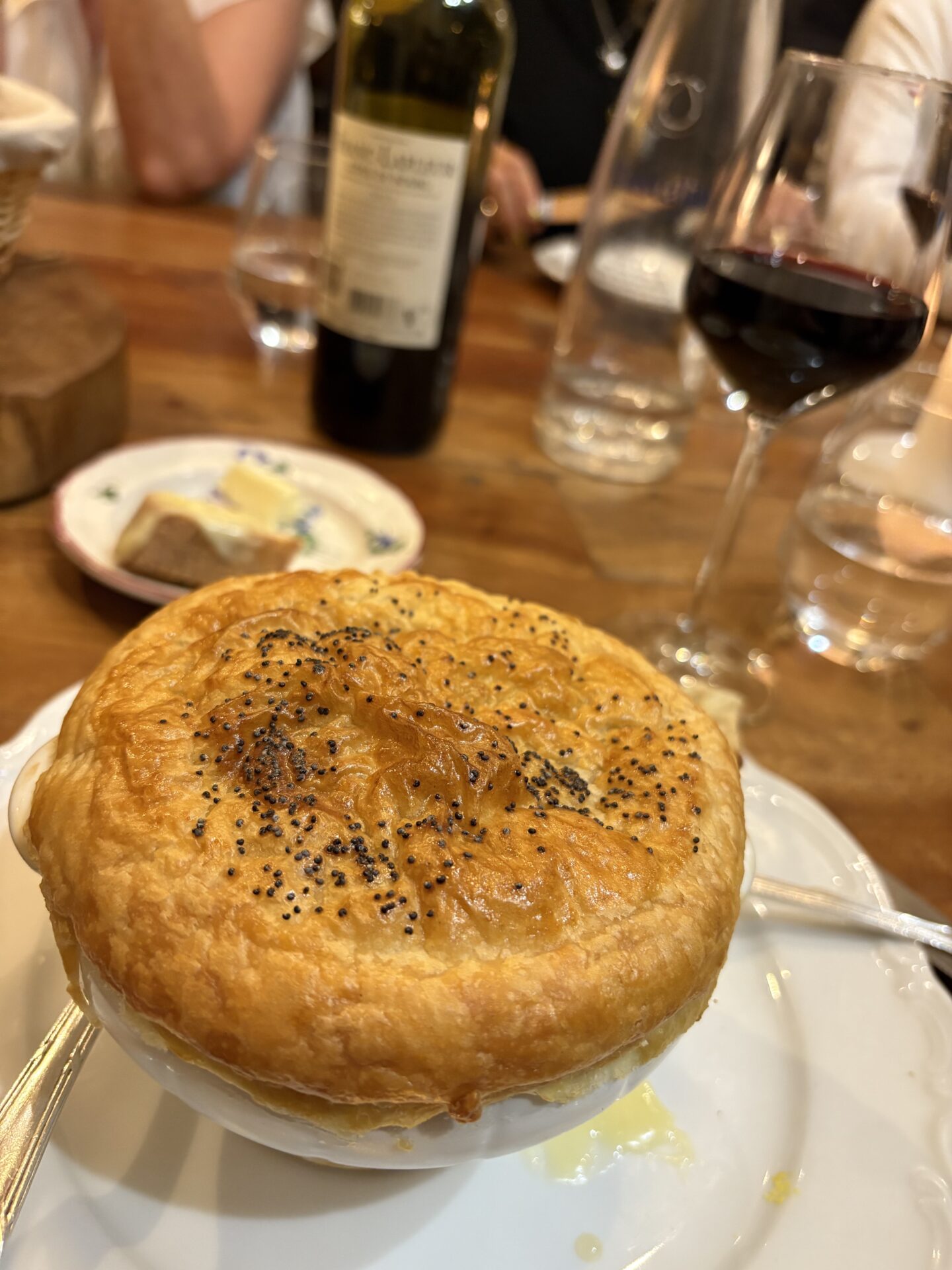 Bistro des Lettres , A French Bistro in Paris
