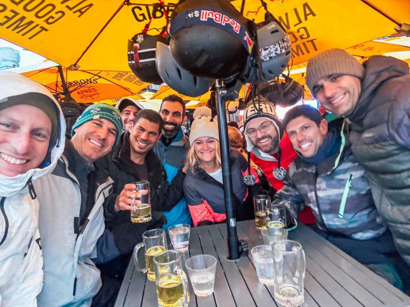 Après-ski crowd with mulled wine and music at The Longhorn Saloon in Whistler Village.