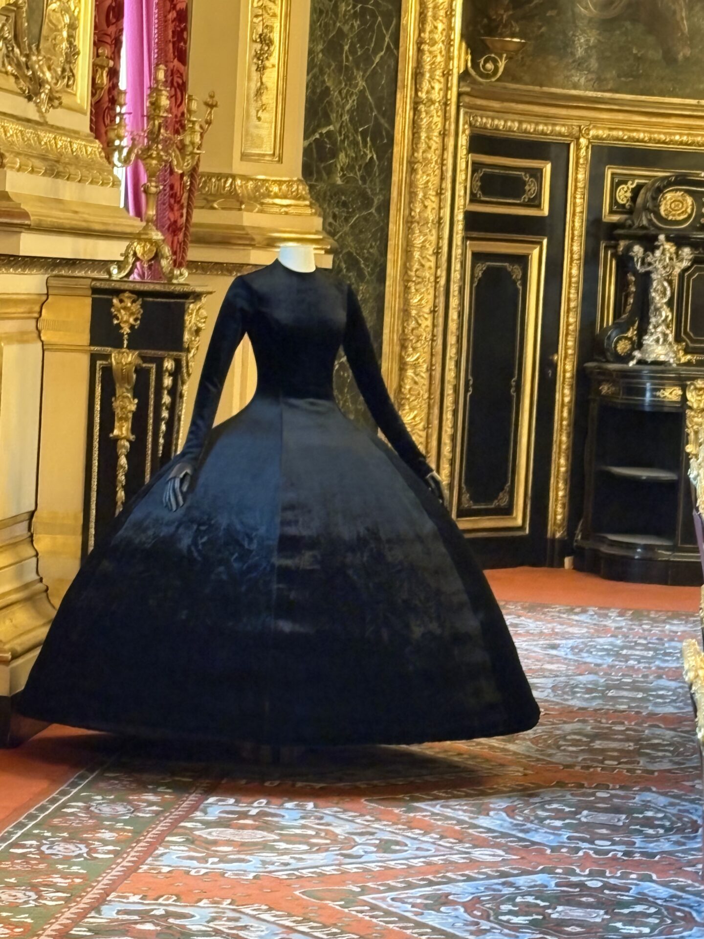 Balenciaga The Louvre
